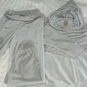 Women's Gray Lounge Set
